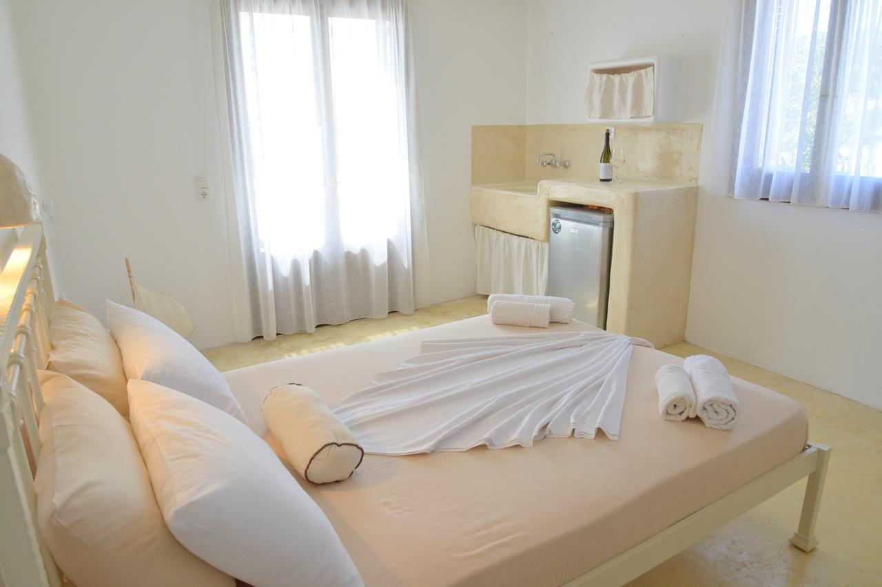 Fantasy Rooms Adamantas  Bagian luar foto