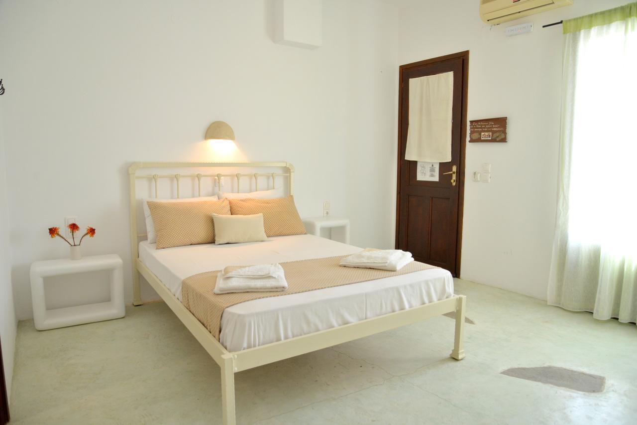 Fantasy Rooms Adamantas  Bagian luar foto